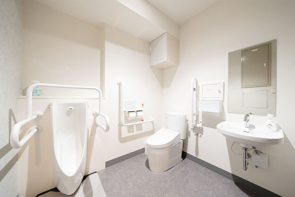多目的トイレ